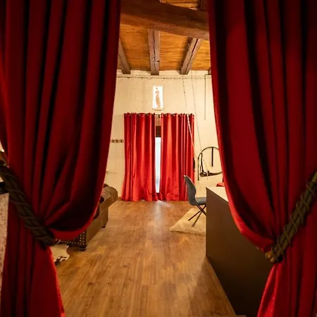 Le Confidentiel - Le Refuge De Vos Desirs Secrets