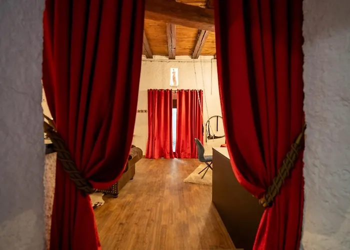 Le Confidentiel - Le Refuge De Vos Desirs Secrets